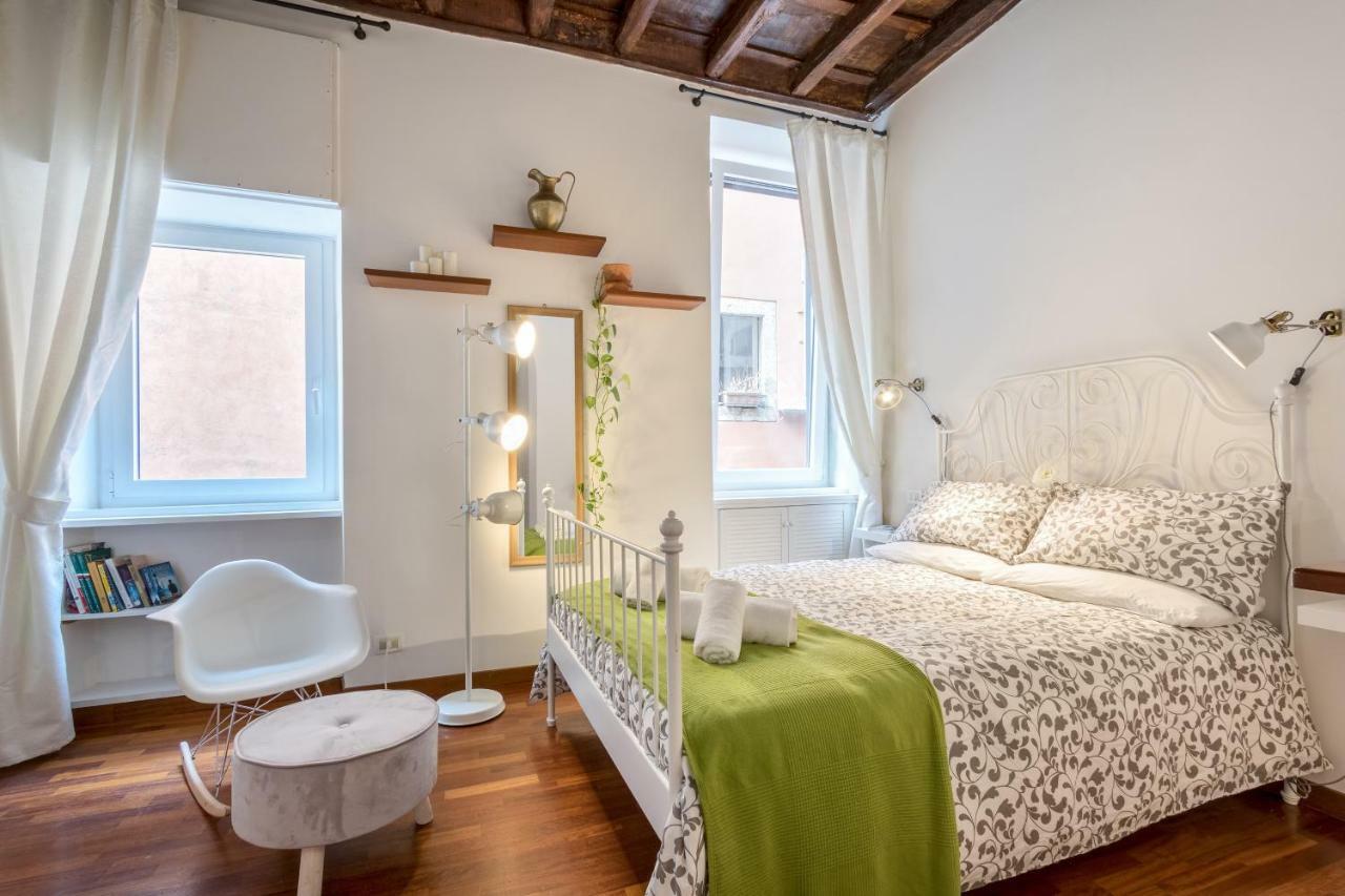 Enchanting Loft In Trastevere Рим Екстериор снимка